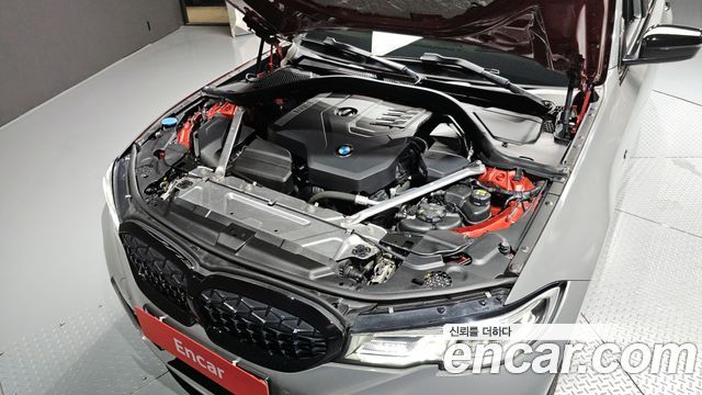 BMW 3-Series 330i M Sport