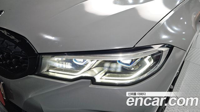 BMW 3-Series 330i M Sport