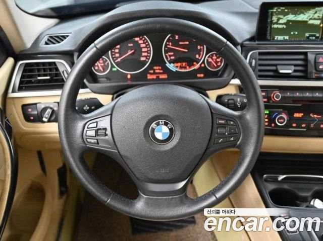BMW 3-Series 320d