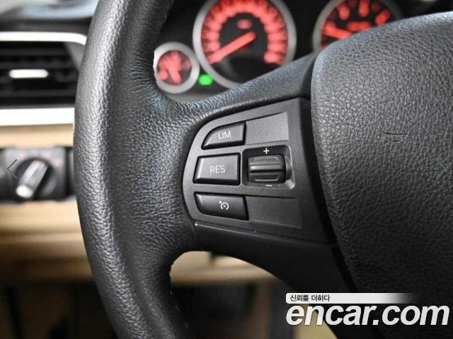 BMW 3-Series 320d