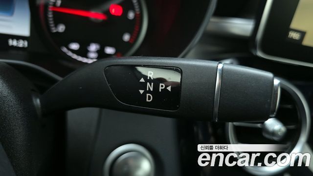 Mercedes-Benz C-Class C220 d Avantgarde