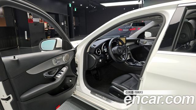 Mercedes-Benz C-Class C220 d Avantgarde