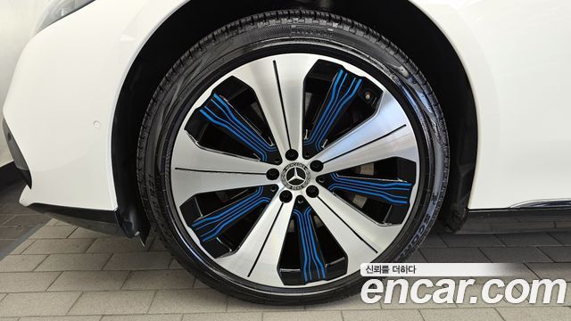 Mercedes-Benz EQS EQS350