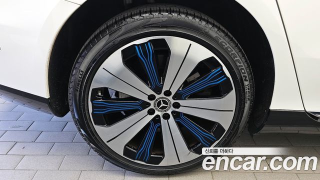 Mercedes-Benz EQS EQS350