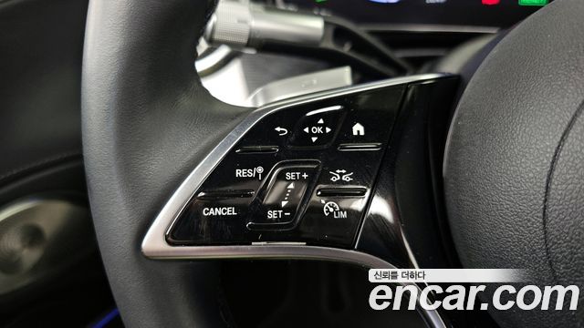 Mercedes-Benz EQS EQS350