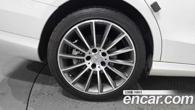 Mercedes-Benz C-Class C200