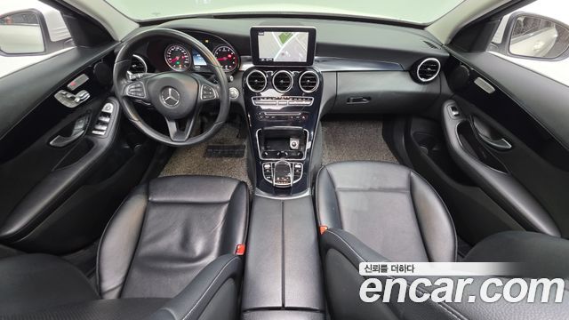 Mercedes-Benz C-Class C200