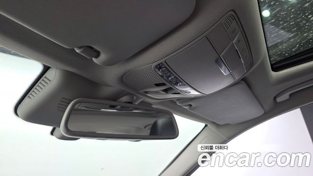 Mercedes-Benz C-Class C200