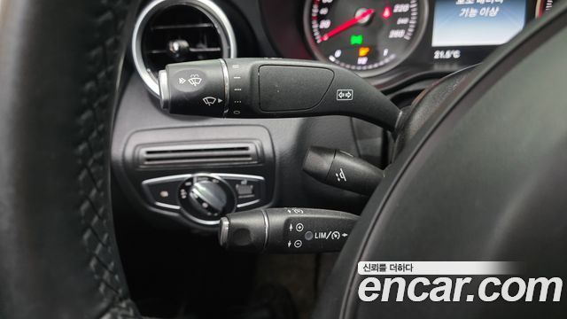 Mercedes-Benz C-Class C200