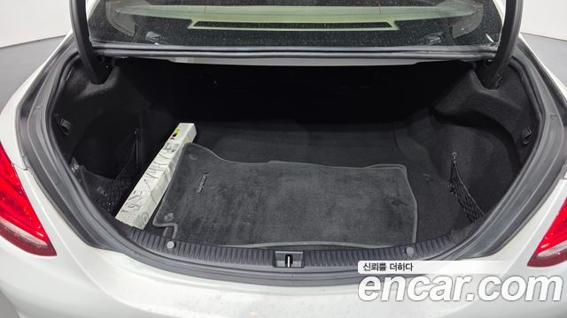 Mercedes-Benz C-Class C200
