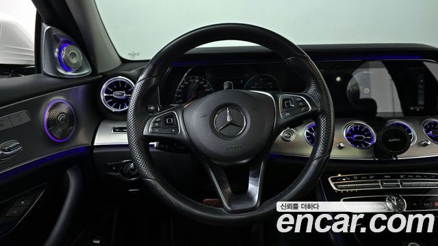 Mercedes-Benz E-Class E200 Avantgarde