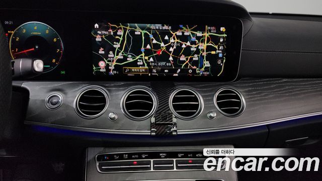 Mercedes-Benz E-Class E350 4MATIC AMG Line