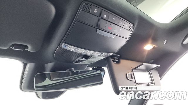 Mercedes-Benz E-Class E350 4MATIC AMG Line