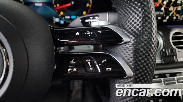 Mercedes-Benz E-Class E350 4MATIC AMG Line