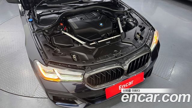 BMW 5-Series 520i M Sport