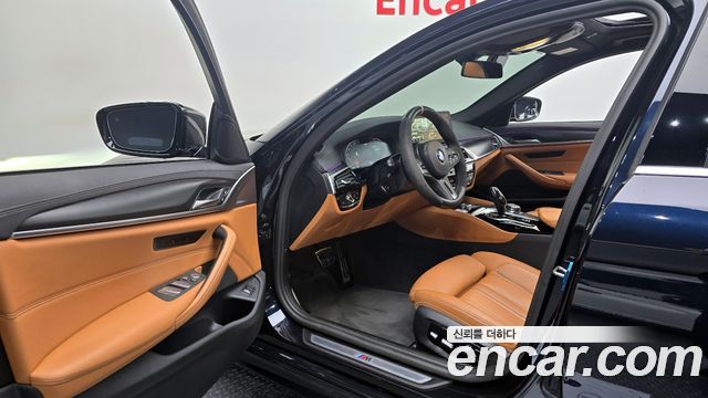 BMW 5-Series 520i M Sport