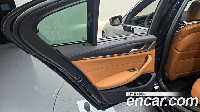 BMW 5-Series 520i M Sport