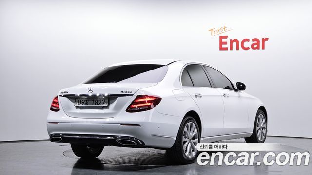 Mercedes-Benz E-Class E220d 4MATIC Exclusive
