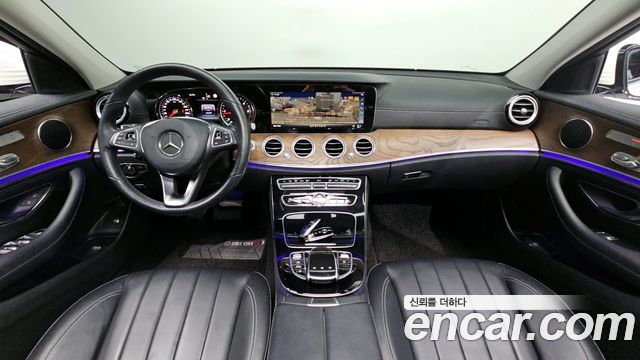 Mercedes-Benz E-Class E220d 4MATIC Exclusive