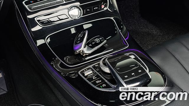 Mercedes-Benz E-Class E220d 4MATIC Exclusive
