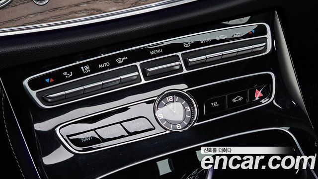 Mercedes-Benz E-Class E220d 4MATIC Exclusive