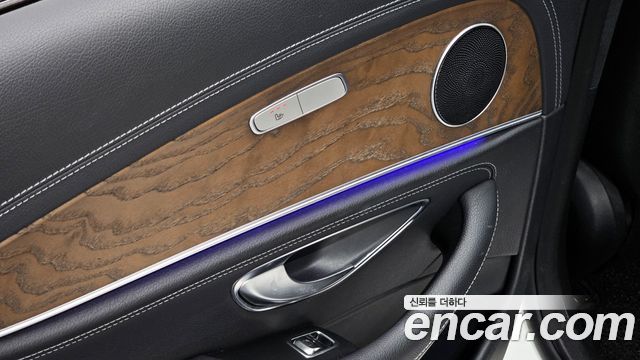 Mercedes-Benz E-Class E220d 4MATIC Exclusive