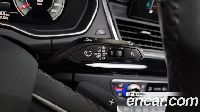 Audi Q5 45 TFSI Quattro Premium