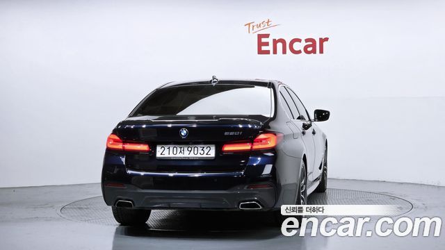BMW 5-Series 520i M Sport