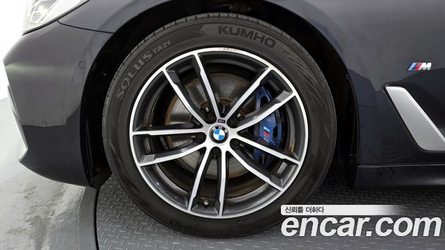 BMW 5-Series 520i M Sport