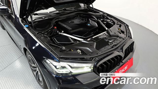 BMW 5-Series 520i M Sport