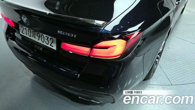 BMW 5-Series 520i M Sport