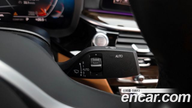 BMW 5-Series 520i M Sport