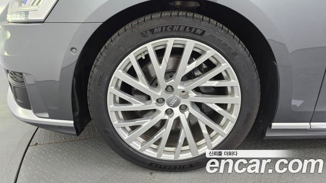 Audi A8 55 TFSI Quattro LWB
