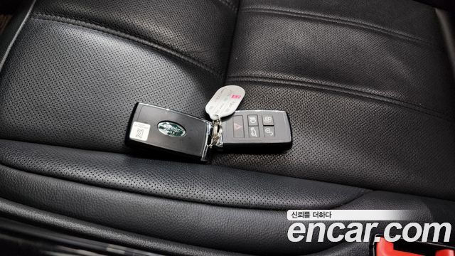 Land Rover Range Rover Evoque P250 SE