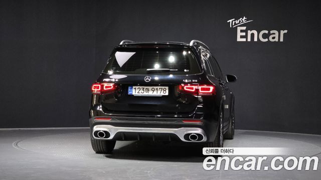 Mercedes-Benz GLB-Class AMG GLB35 4MATIC