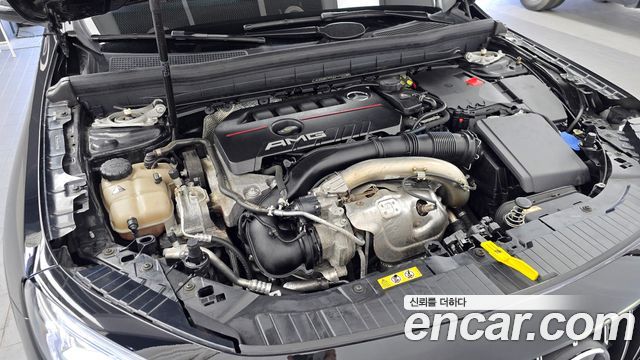 Mercedes-Benz GLB-Class AMG GLB35 4MATIC