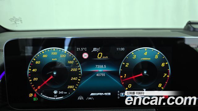 Mercedes-Benz GLB-Class AMG GLB35 4MATIC