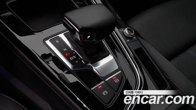 Audi A4 40 TFSI Premium