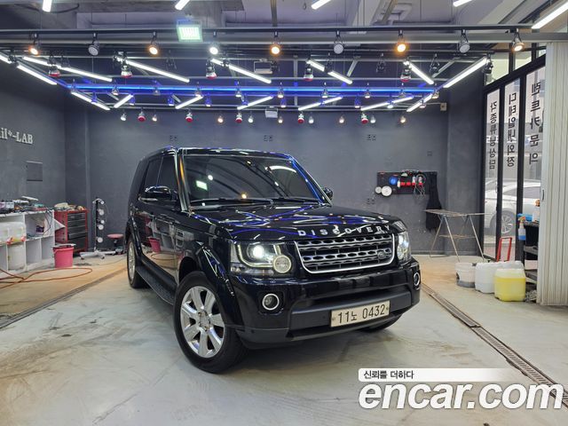 Land Rover Discovery 3.0 SDV6 SE