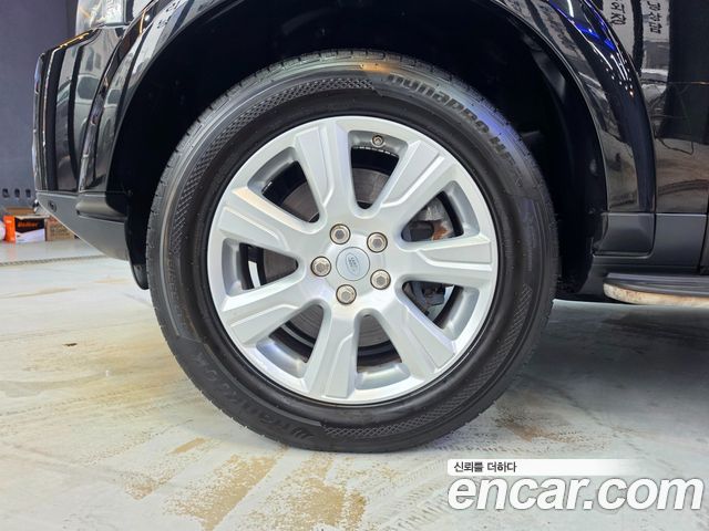 Land Rover Discovery 3.0 SDV6 SE
