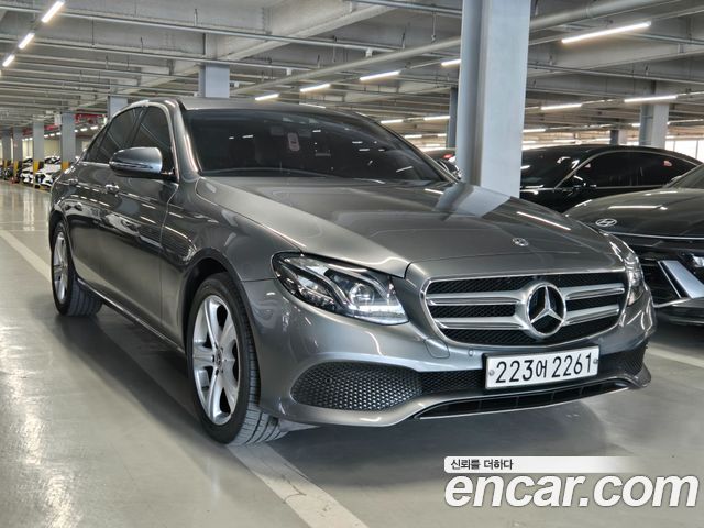 Mercedes-Benz E-Class E220d Avantgarde