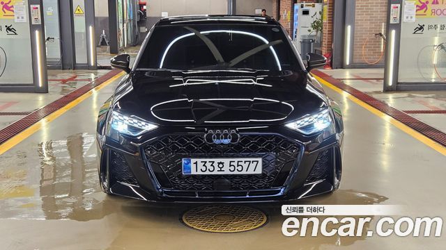 Audi RS3 2.5 TFSI Quattro Carbon Edition