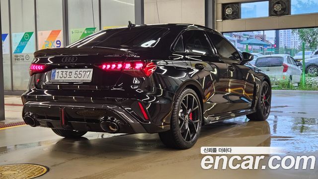Audi RS3 2.5 TFSI Quattro Carbon Edition