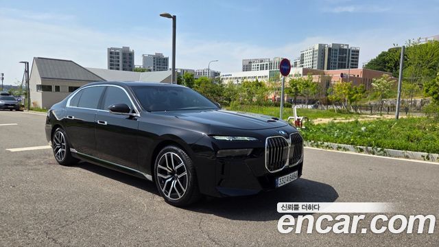 BMW 7-Series 740i sDrive M Sport