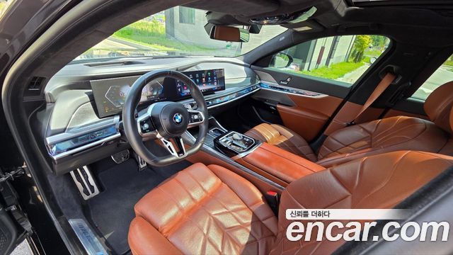 BMW 7-Series 740i sDrive M Sport
