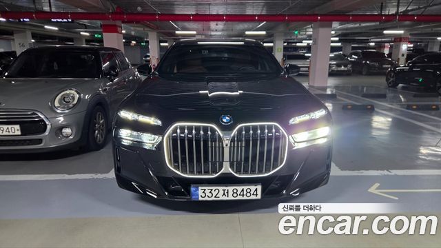BMW 7-Series 740i sDrive M Sport