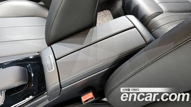 Mercedes-Benz A-Class A220 Sedan