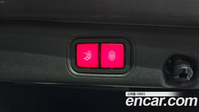 Mercedes-Benz E-Class E220d Exclusive