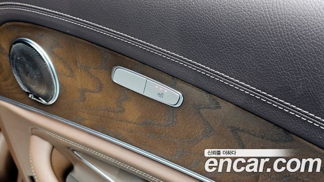 Mercedes-Benz E-Class E220d Exclusive