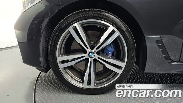 BMW Gran Turismo 640i xDrive M Sport